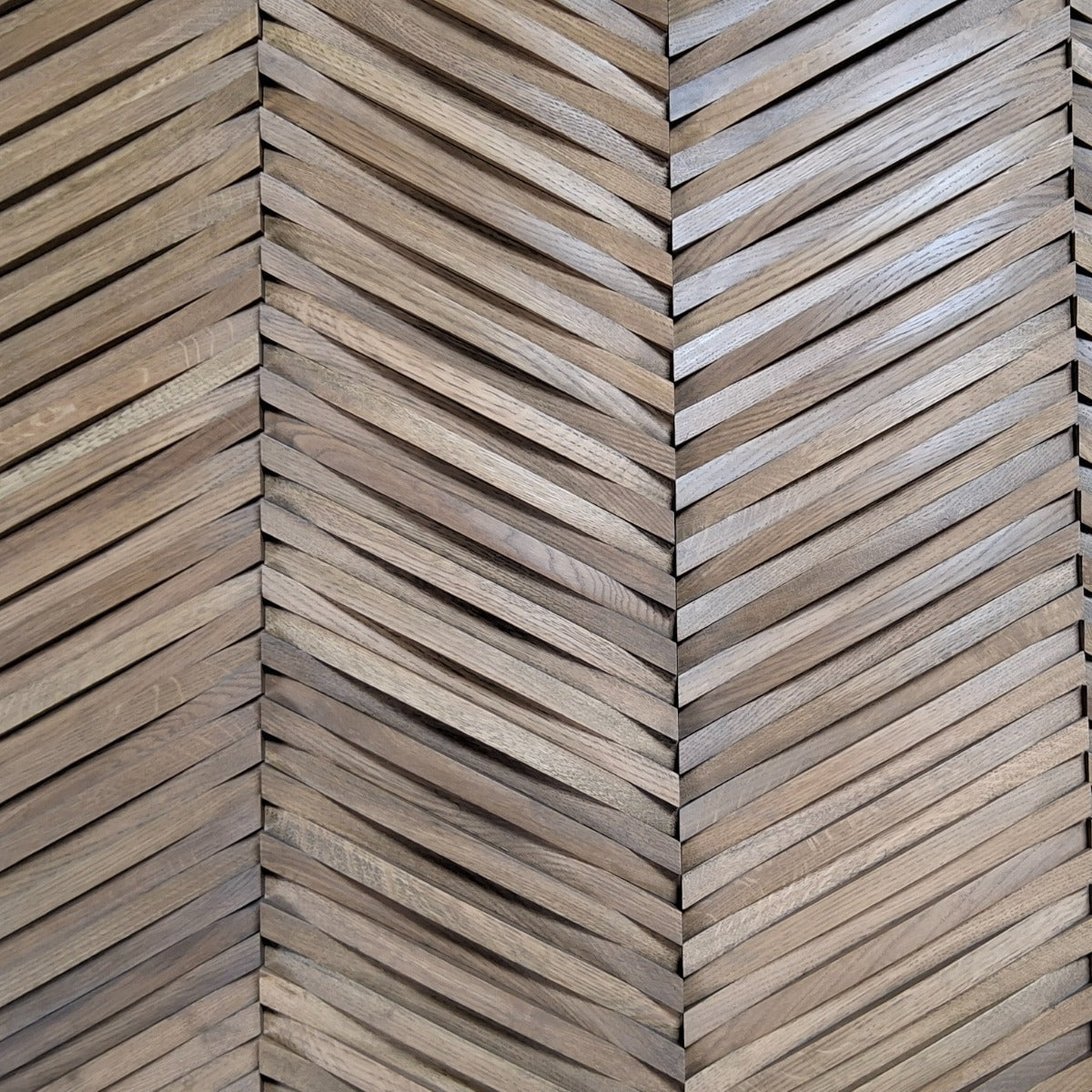 Inceptiv - Curva Chevron